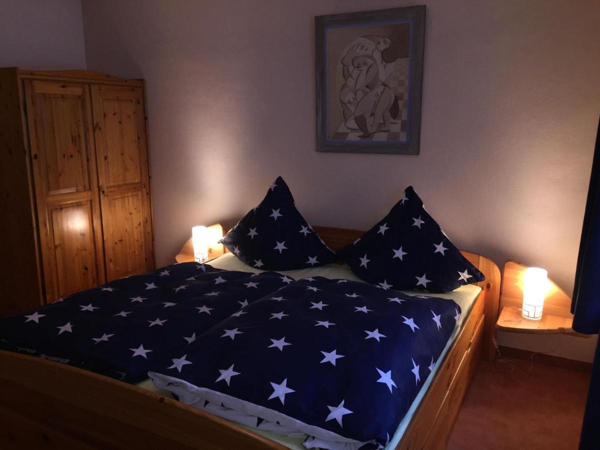 Bed and Breakfast Gastehaus Am Calmont Едіґер-Еллер Екстер'єр фото