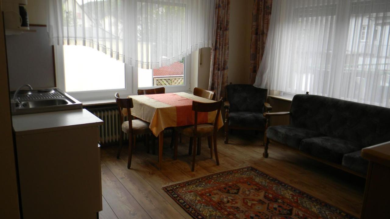 Bed and Breakfast Gastehaus Am Calmont Едіґер-Еллер Екстер'єр фото